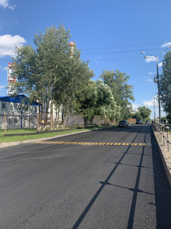Лежачий полицейский ИДН-900 на дороге, 3 мкр. пос. Московский
